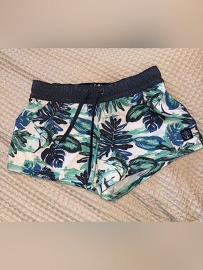 Salt Life Tropical Leaf Drawstring Athletic Shorts - Navy/Green